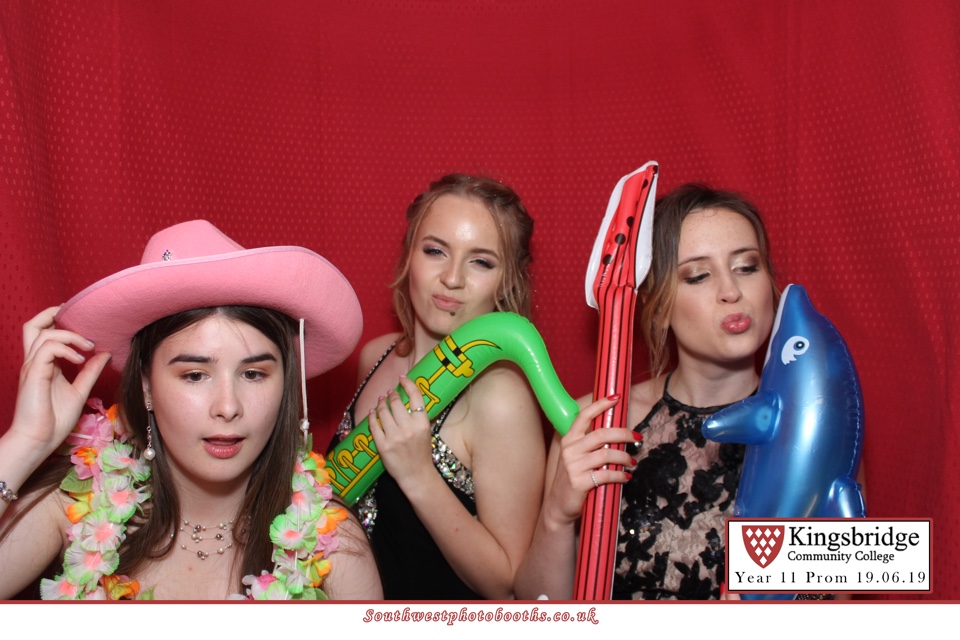 KCC Year 11 Prom | View more photos from the event at gallery.southwestphotobooths.co.uk/u/SWPB/KCC-Year-11-Prom